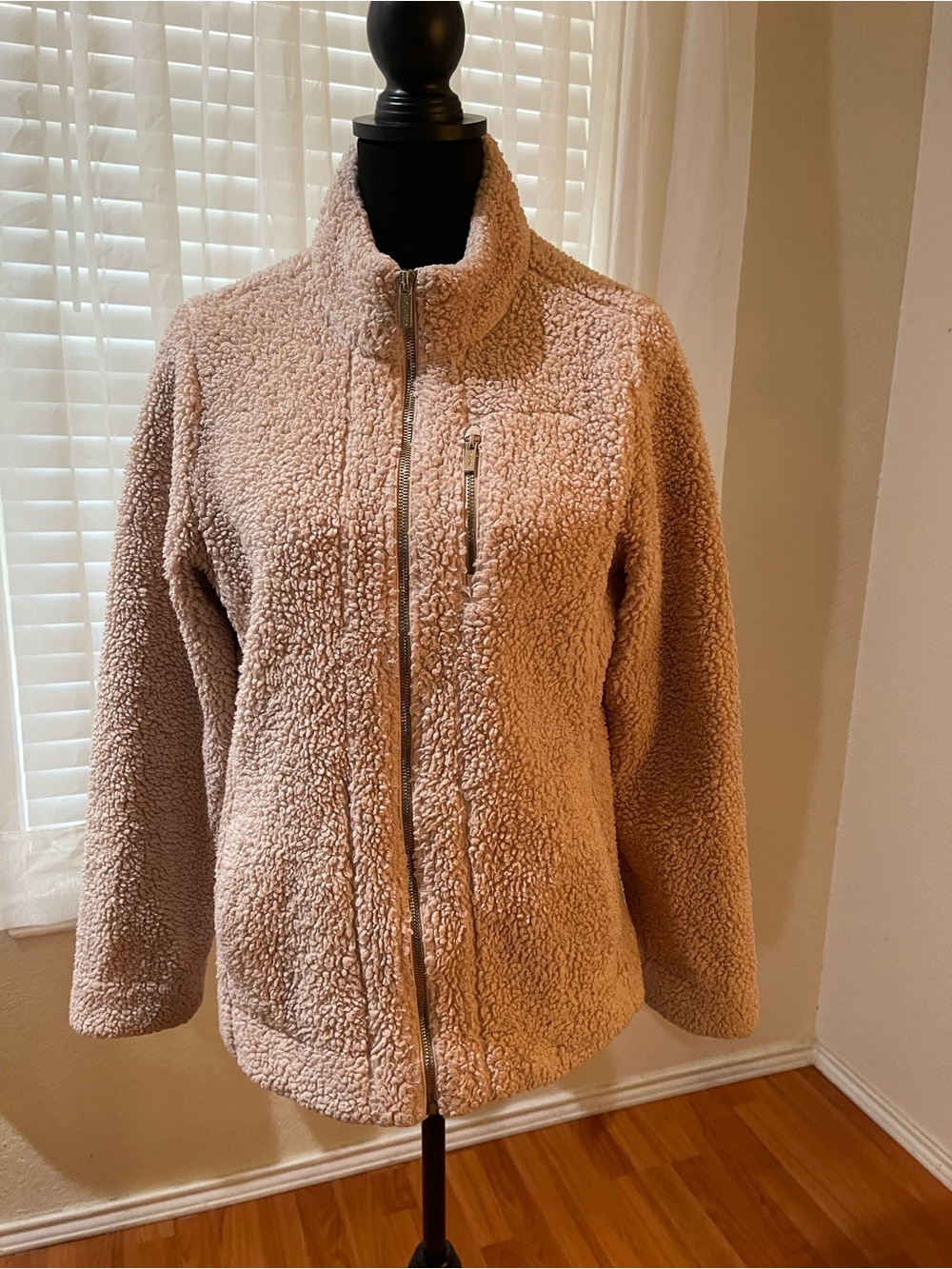 Calvin Klein Women's Plush Teddy Zip-Up Jacket in Light Beige